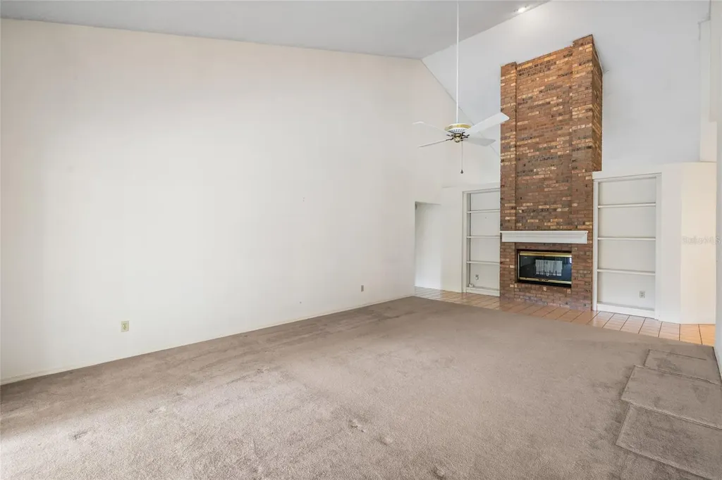 2555 Mason Oaks Drive Valrico FL 33596