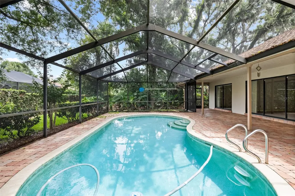2555 Mason Oaks Drive Valrico FL 33596