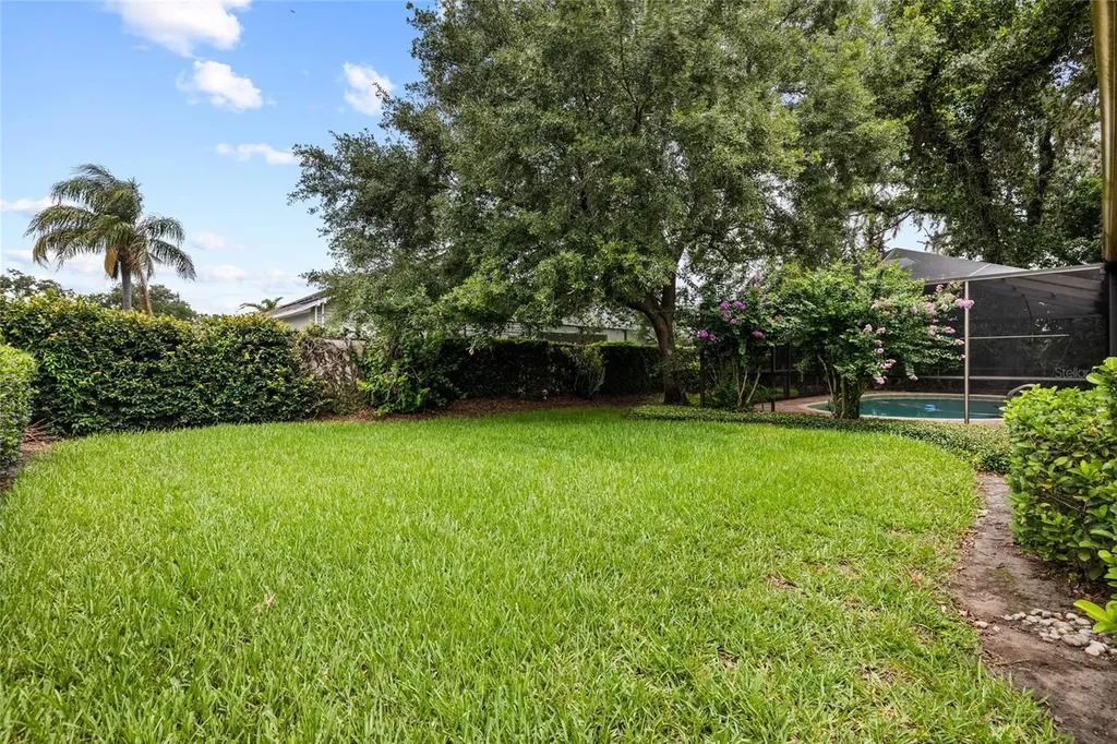 2555 Mason Oaks Drive Valrico FL 33596