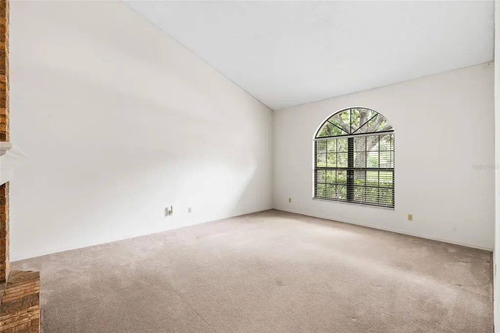 2555 Mason Oaks Drive Valrico FL 33596