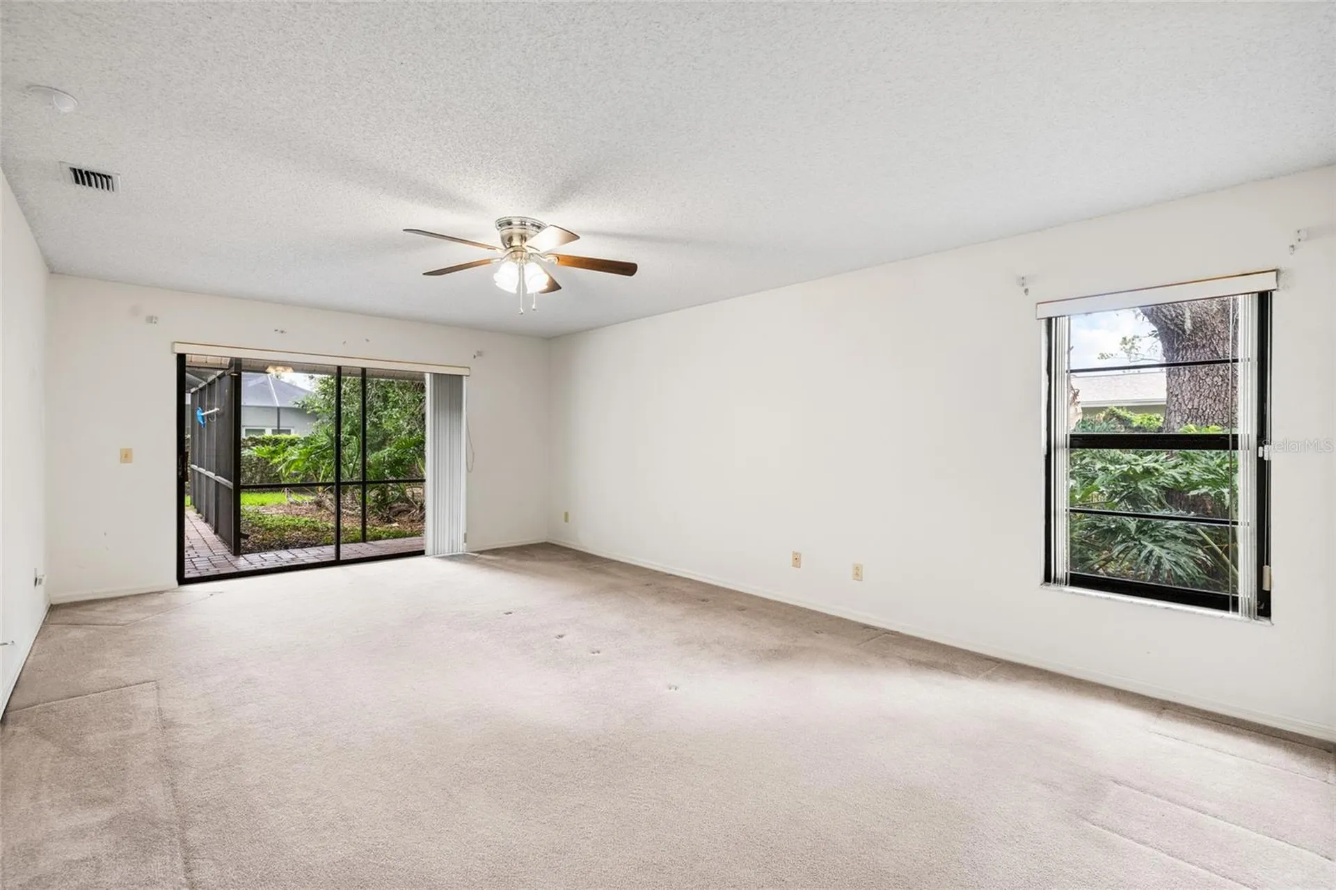2555 Mason Oaks Drive Valrico FL 33596