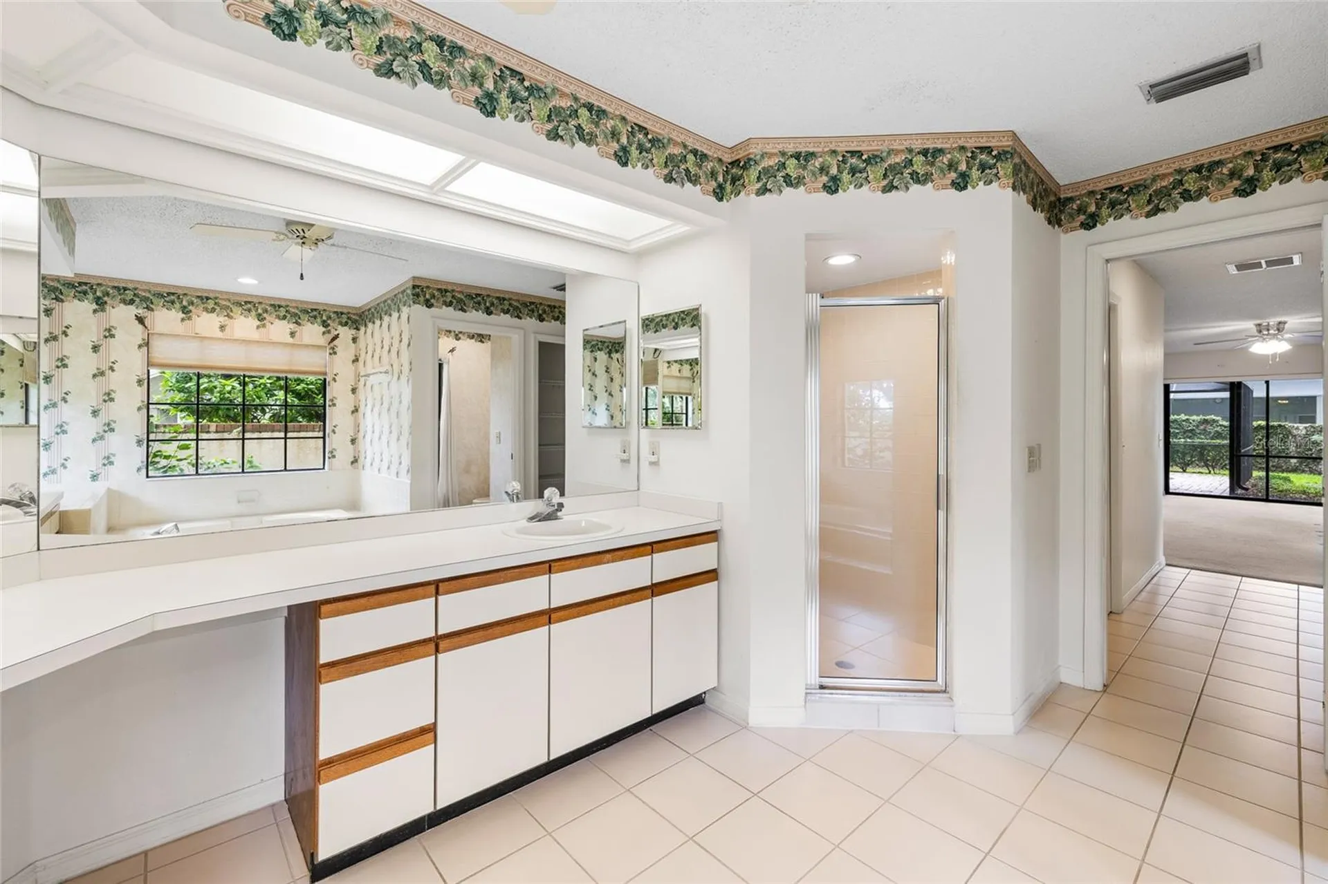 2555 Mason Oaks Drive Valrico FL 33596