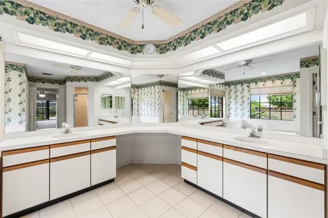 2555 Mason Oaks Drive Valrico FL 33596