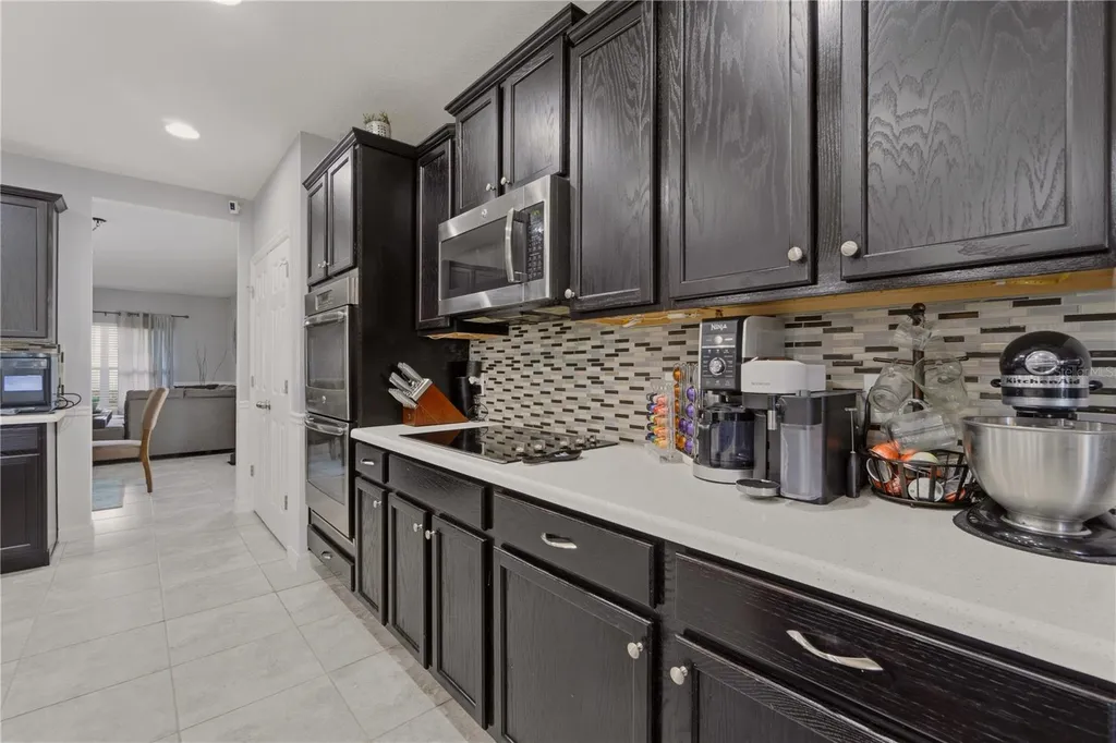 238 Granada Avenue Davenport FL 33837
