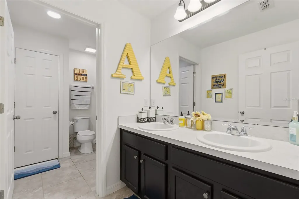 238 Granada Avenue Davenport FL 33837