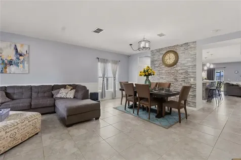 238 Granada Avenue Davenport FL 33837