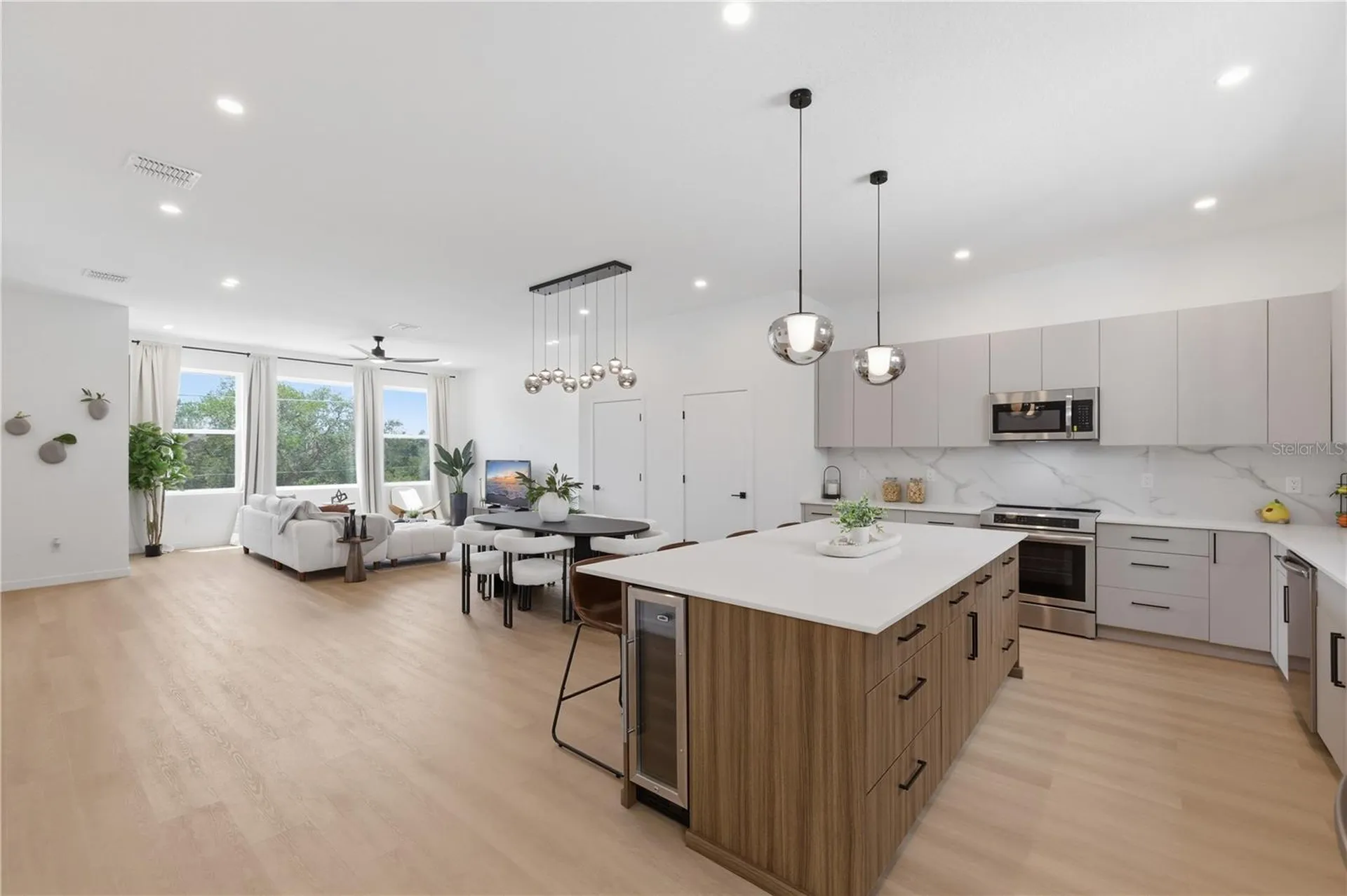 2104 4th Street S St Petersburg FL 33705