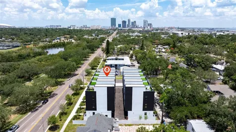 2104 4th Street S St Petersburg FL 33705