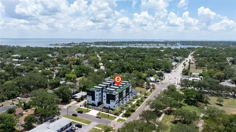2104 4th Street S St Petersburg FL 33705