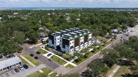 2104 4th Street S St Petersburg FL 33705
