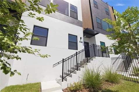 2104 4th Street S St Petersburg FL 33705