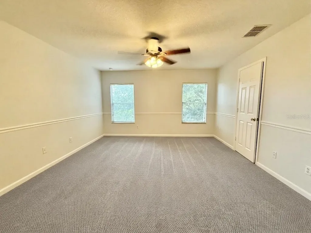 823 Pine Pointe Lane Orlando FL 32828