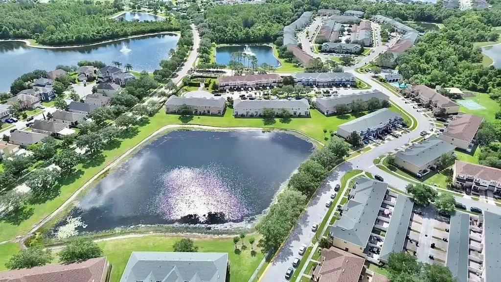 823 Pine Pointe Lane Orlando FL 32828