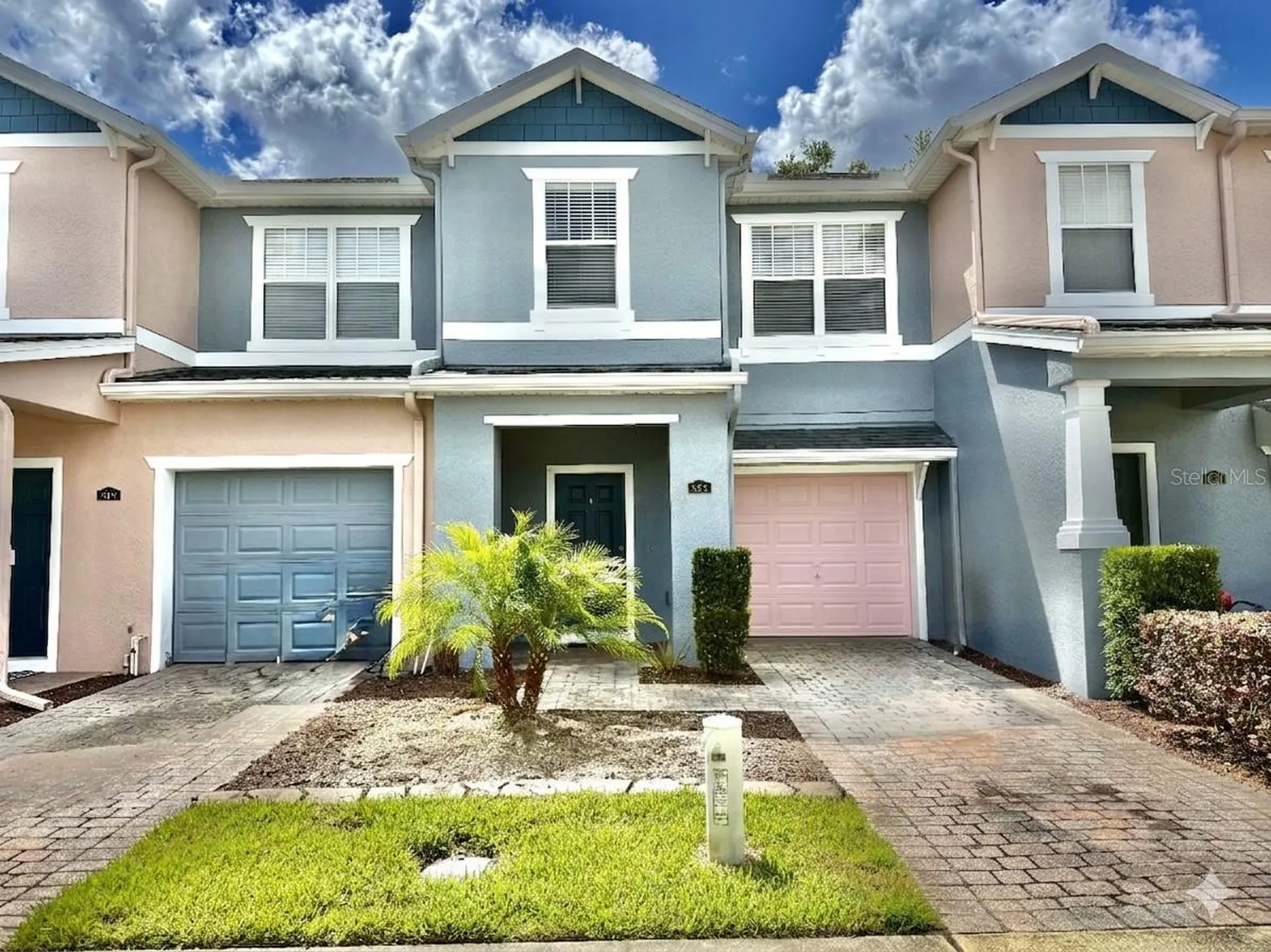 823 Pine Pointe Lane Orlando FL 32828