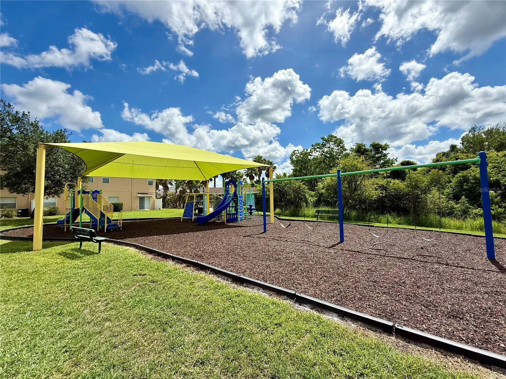 823 Pine Pointe Lane Orlando FL 32828