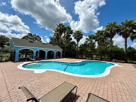 823 Pine Pointe Lane Orlando FL 32828
