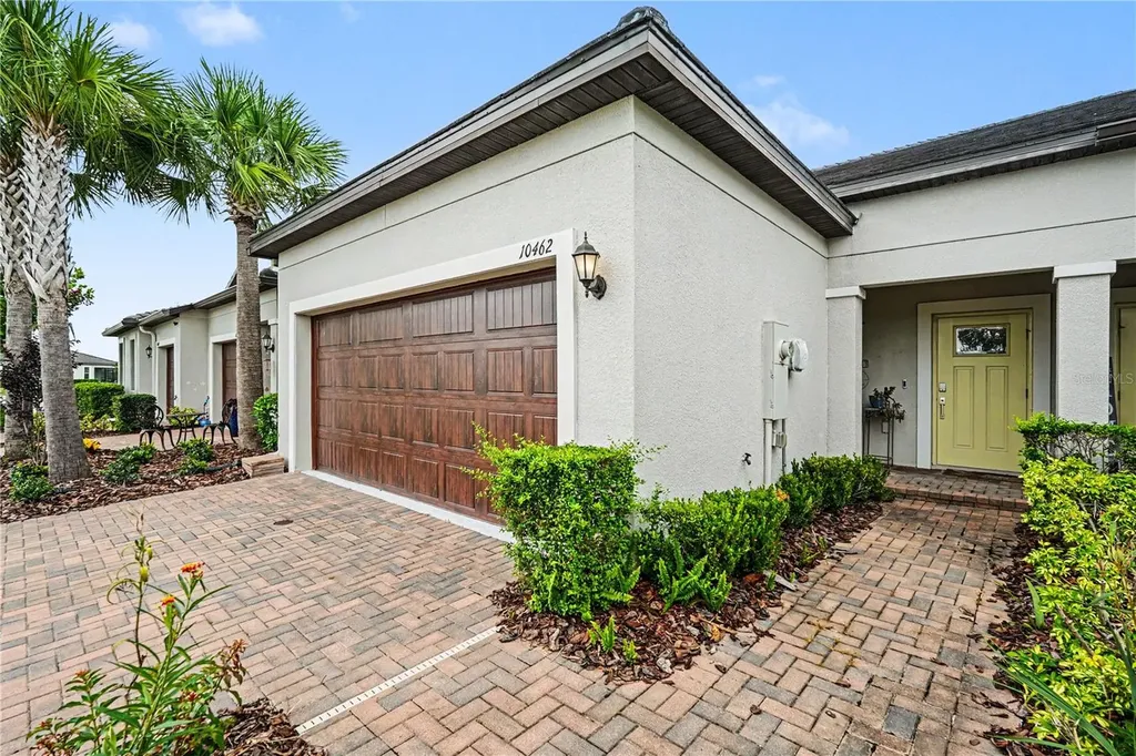 10462 Weldon Cork Way San Antonio FL 33576