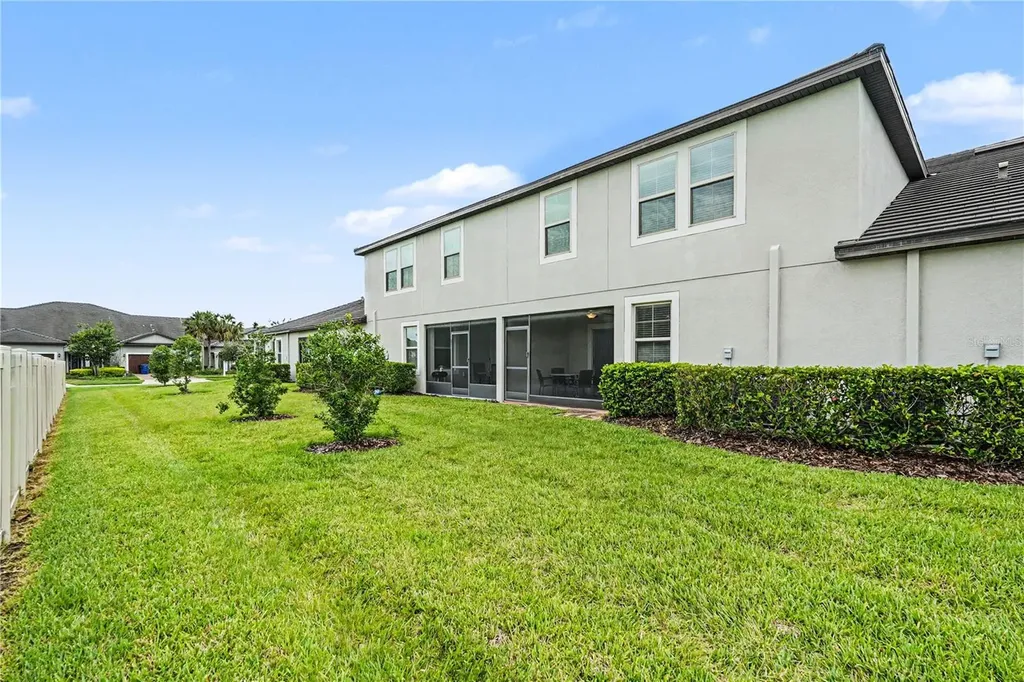 10462 Weldon Cork Way San Antonio FL 33576