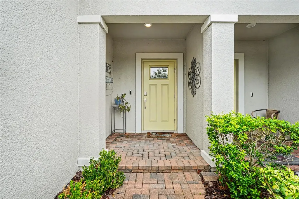 10462 Weldon Cork Way San Antonio FL 33576