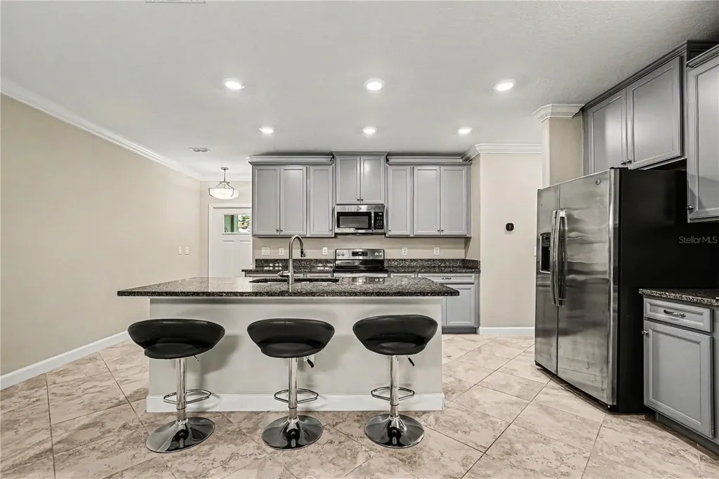 10462 Weldon Cork Way San Antonio FL 33576