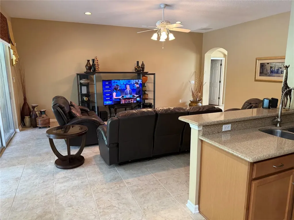 7030 Winding Lake Circle Oviedo FL 32765