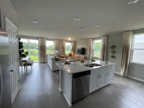 732 Legacy Drive Davenport FL 33896