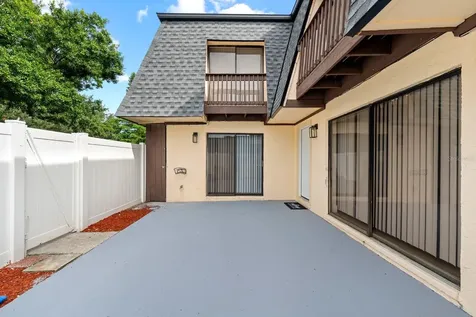 8118 Oak Trace Way Tampa FL 33634