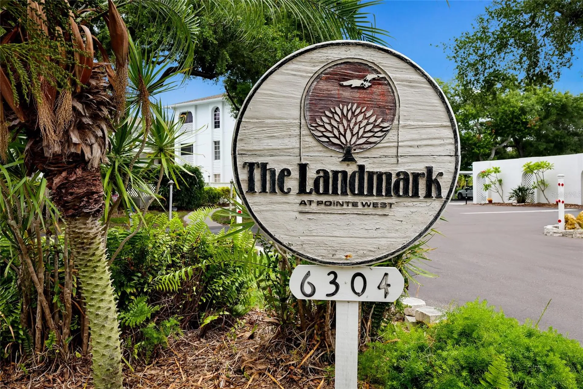 6304 Pointe West Boulevard Bradenton FL 34209