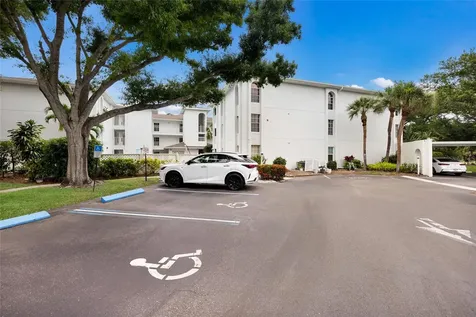 6304 Pointe West Boulevard Bradenton FL 34209