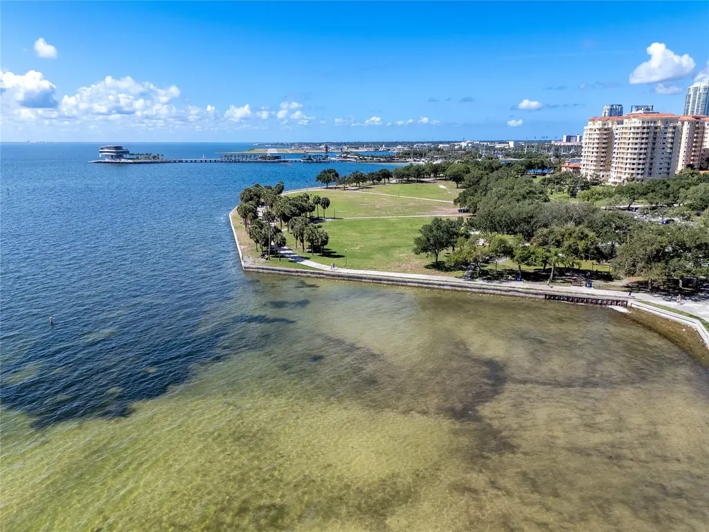 920 North Shore Drive NE St Petersburg FL 33701