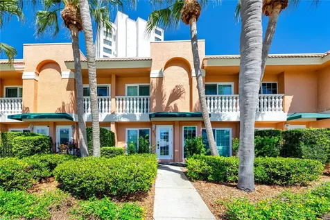 920 North Shore Drive NE St Petersburg FL 33701