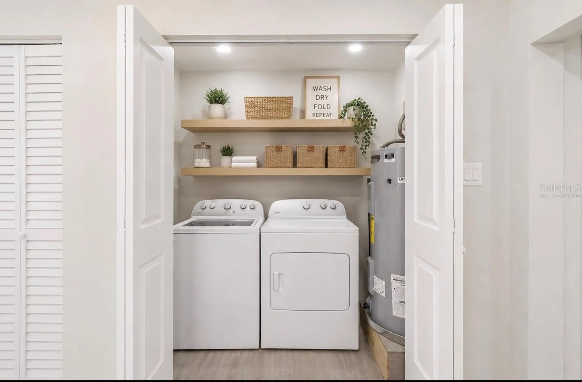 6532 S West Shore Circle Tampa FL 33616