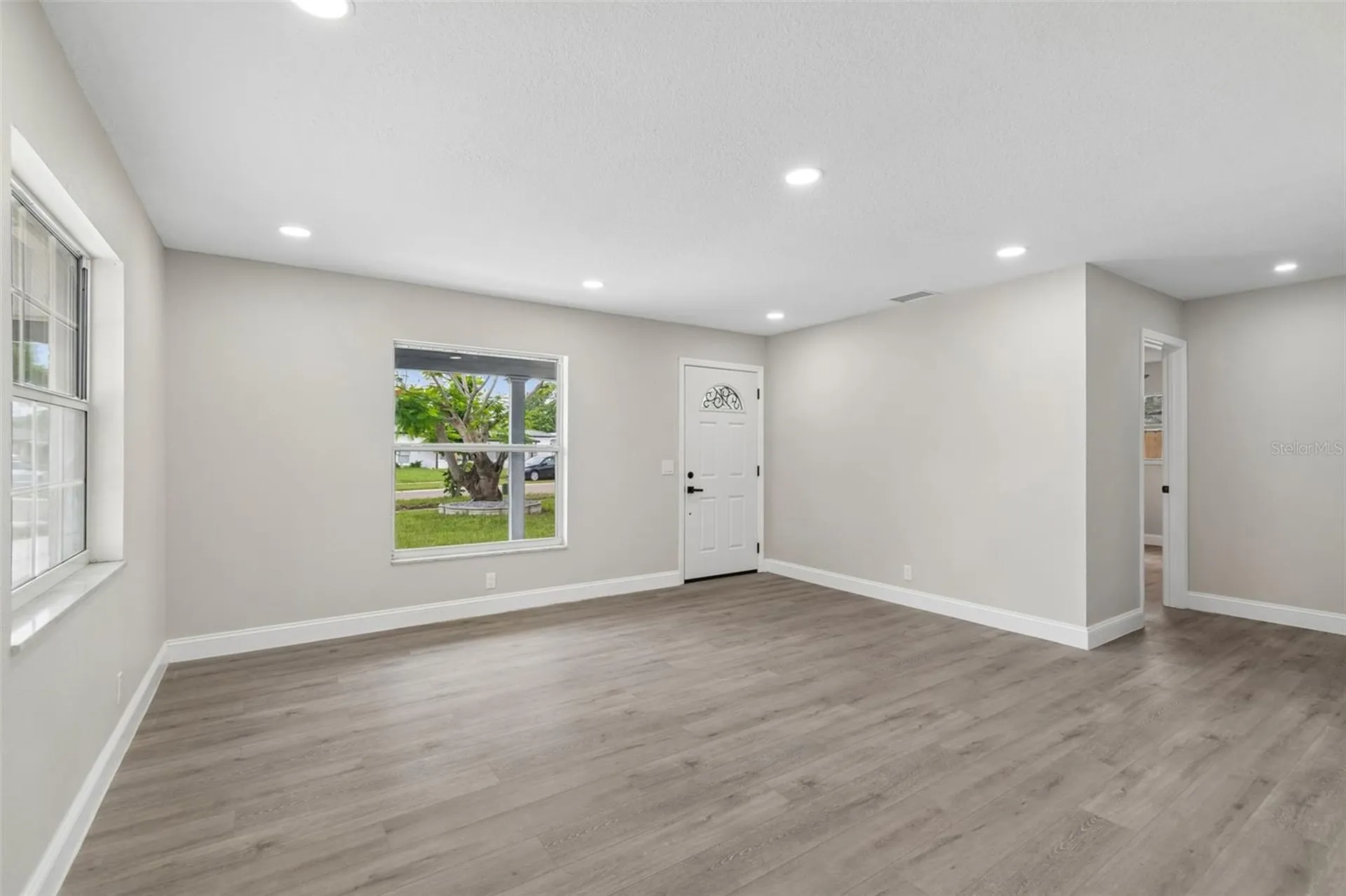6532 S West Shore Circle Tampa FL 33616
