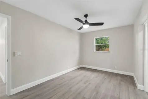 6532 S West Shore Circle Tampa FL 33616