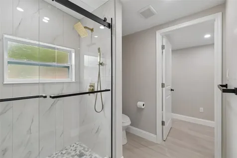 6532 S West Shore Circle Tampa FL 33616