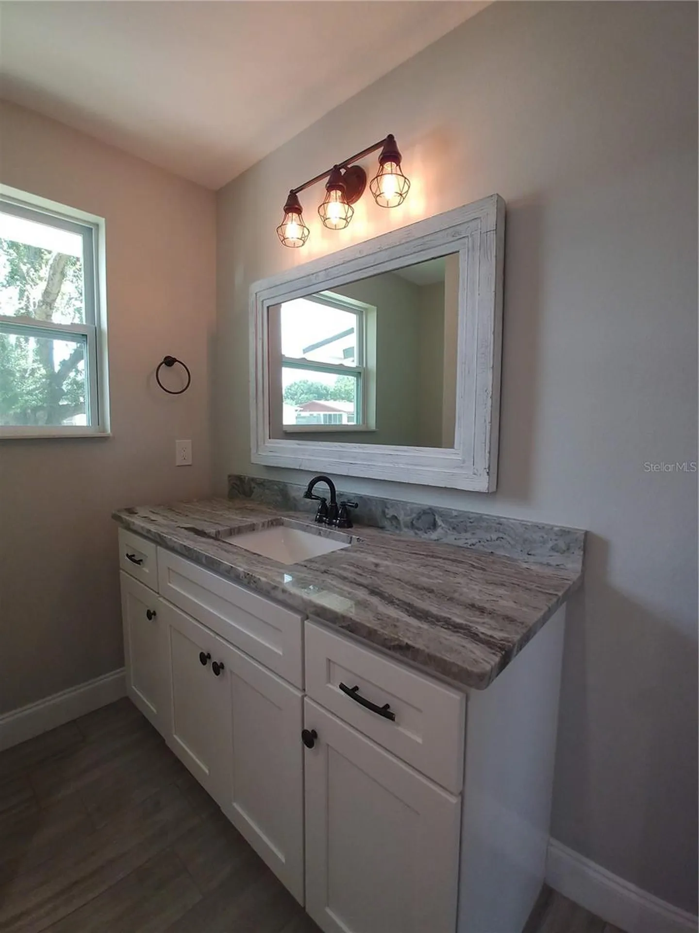 4027 Condor Lane Sarasota FL 34232
