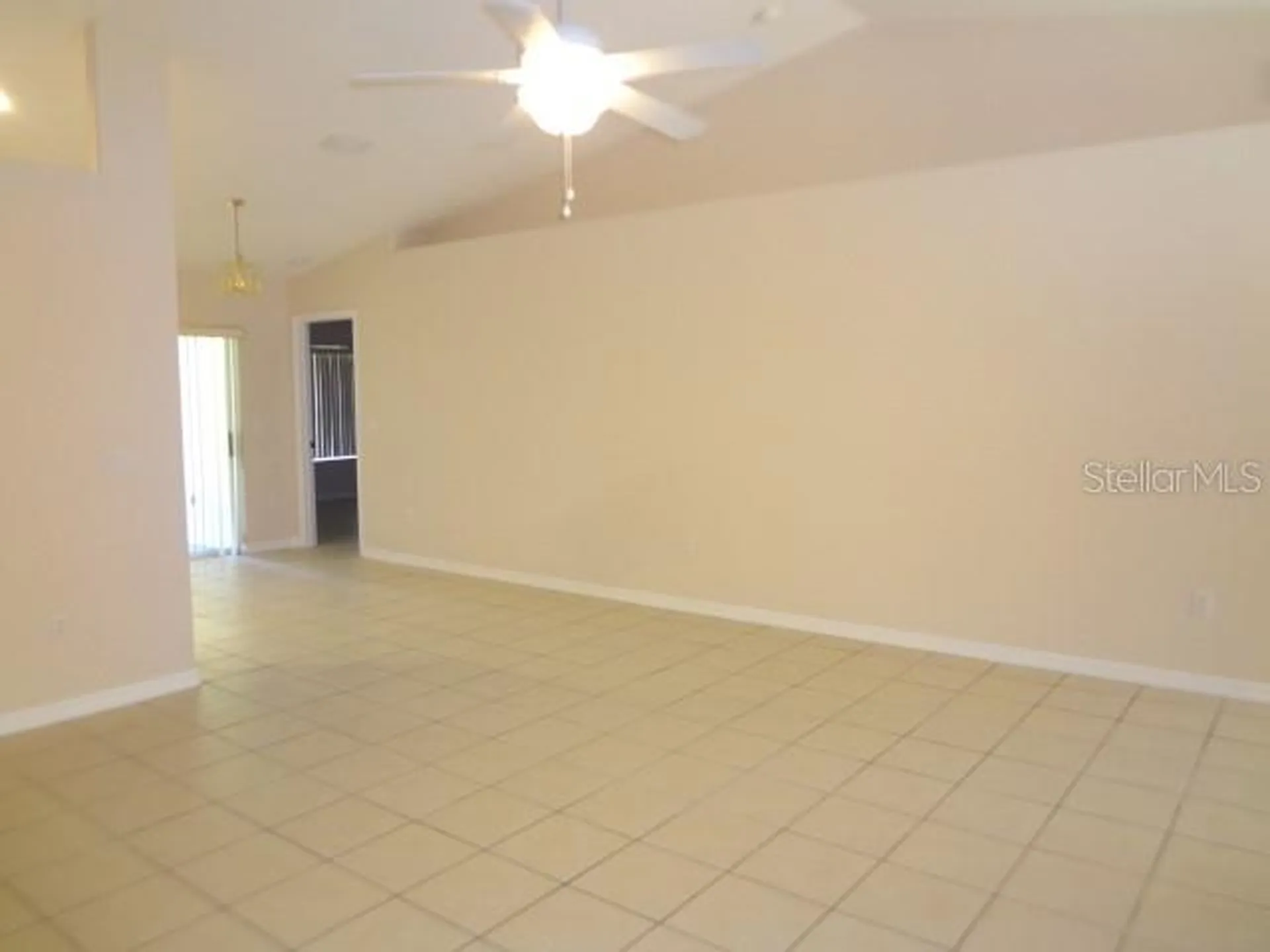 11 Pontiac Lane Palm Coast FL 32164