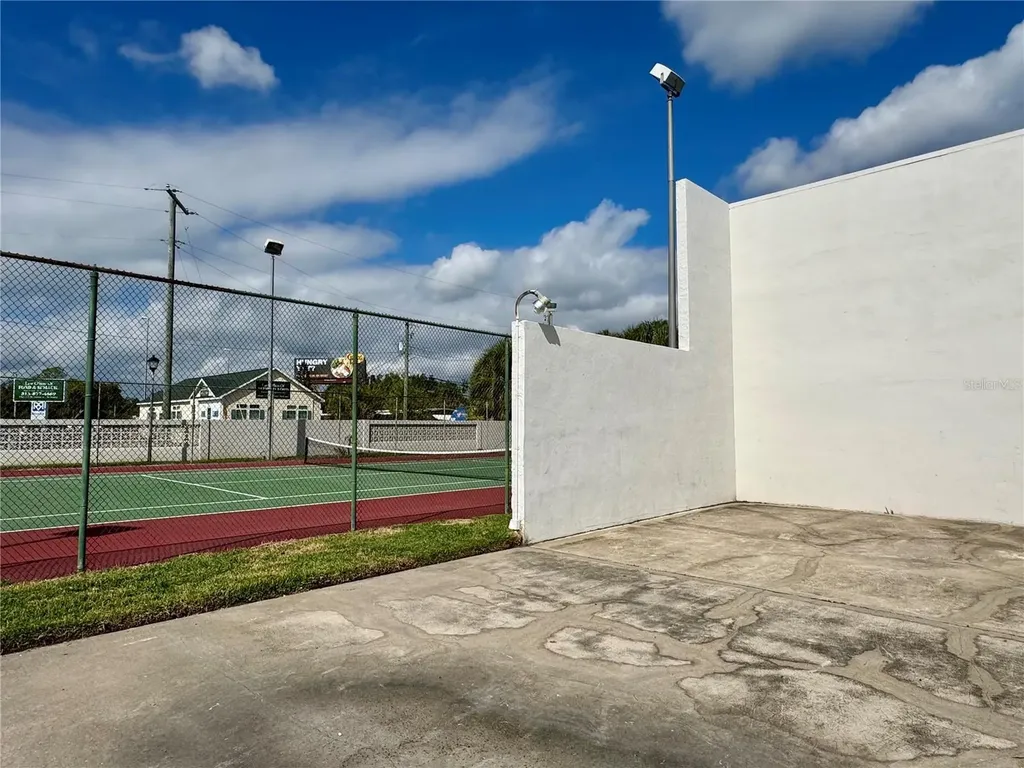 9205 Tudor Drive Tampa FL 33615