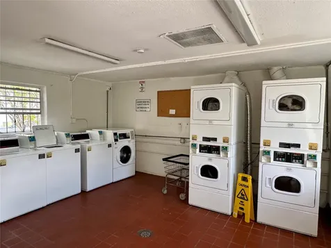 9205 Tudor Drive Tampa FL 33615