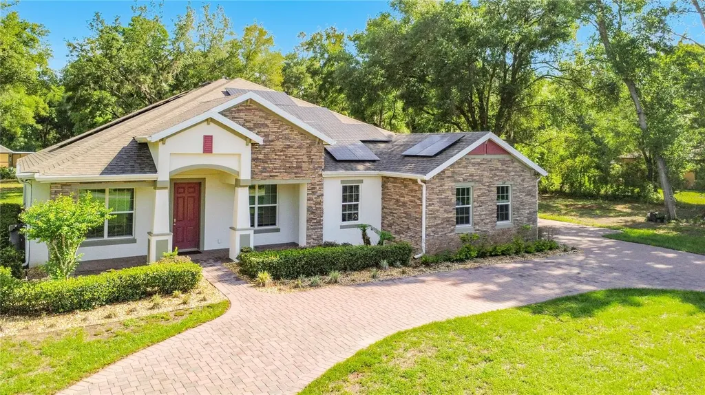 1549 Lewis Road Fruitland Park FL 34731