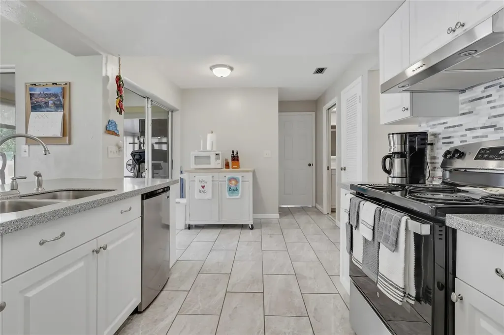 3300 Sand Key Drive Palm Harbor FL 34684