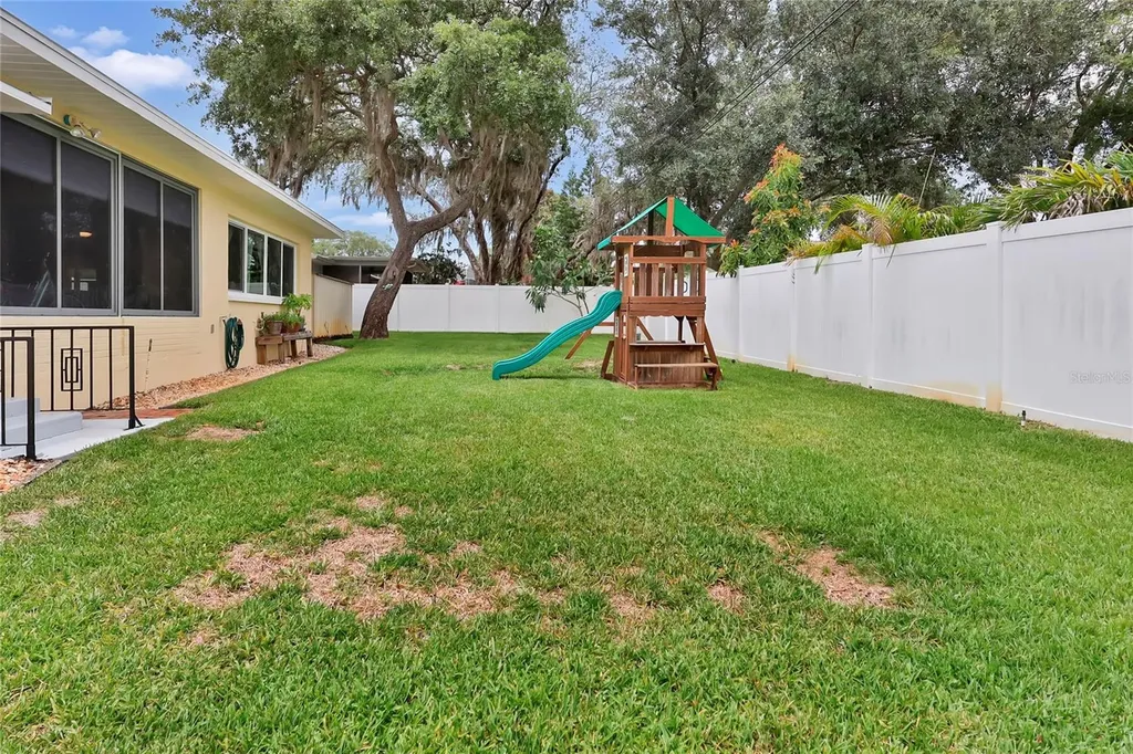 3300 Sand Key Drive Palm Harbor FL 34684