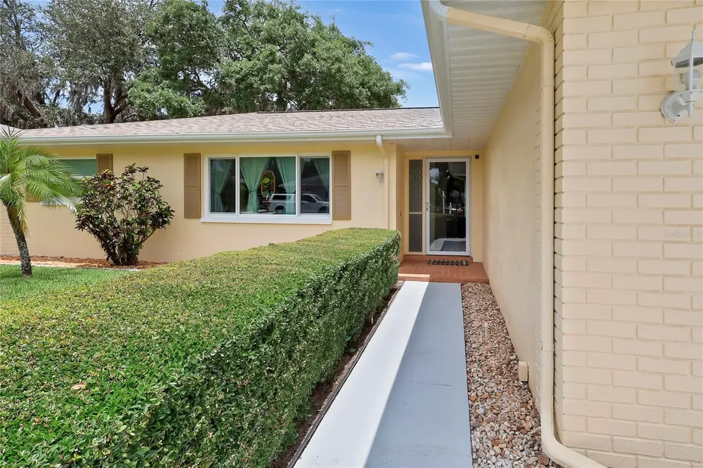 3300 Sand Key Drive Palm Harbor FL 34684