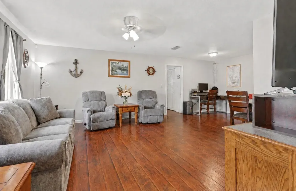 3300 Sand Key Drive Palm Harbor FL 34684