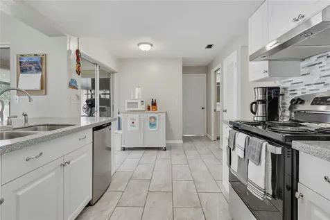 3300 Sand Key Drive Palm Harbor FL 34684