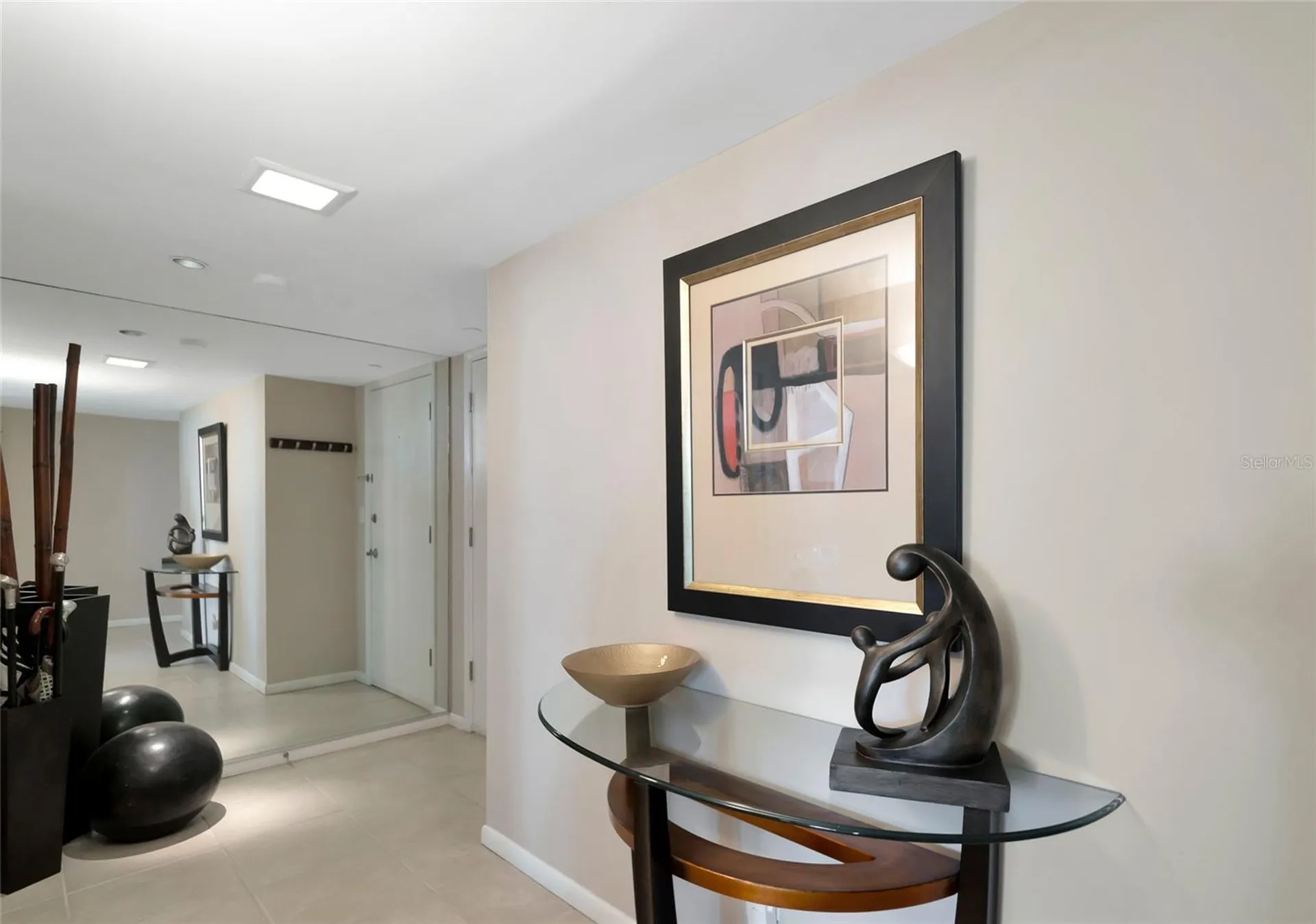 1111 N Gulfstream Ave #1a Avenue Sarasota FL 34236