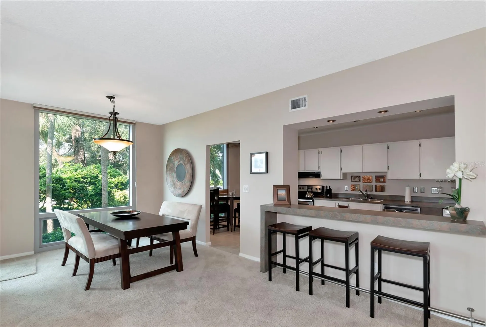 1111 N Gulfstream Ave #1a Avenue Sarasota FL 34236