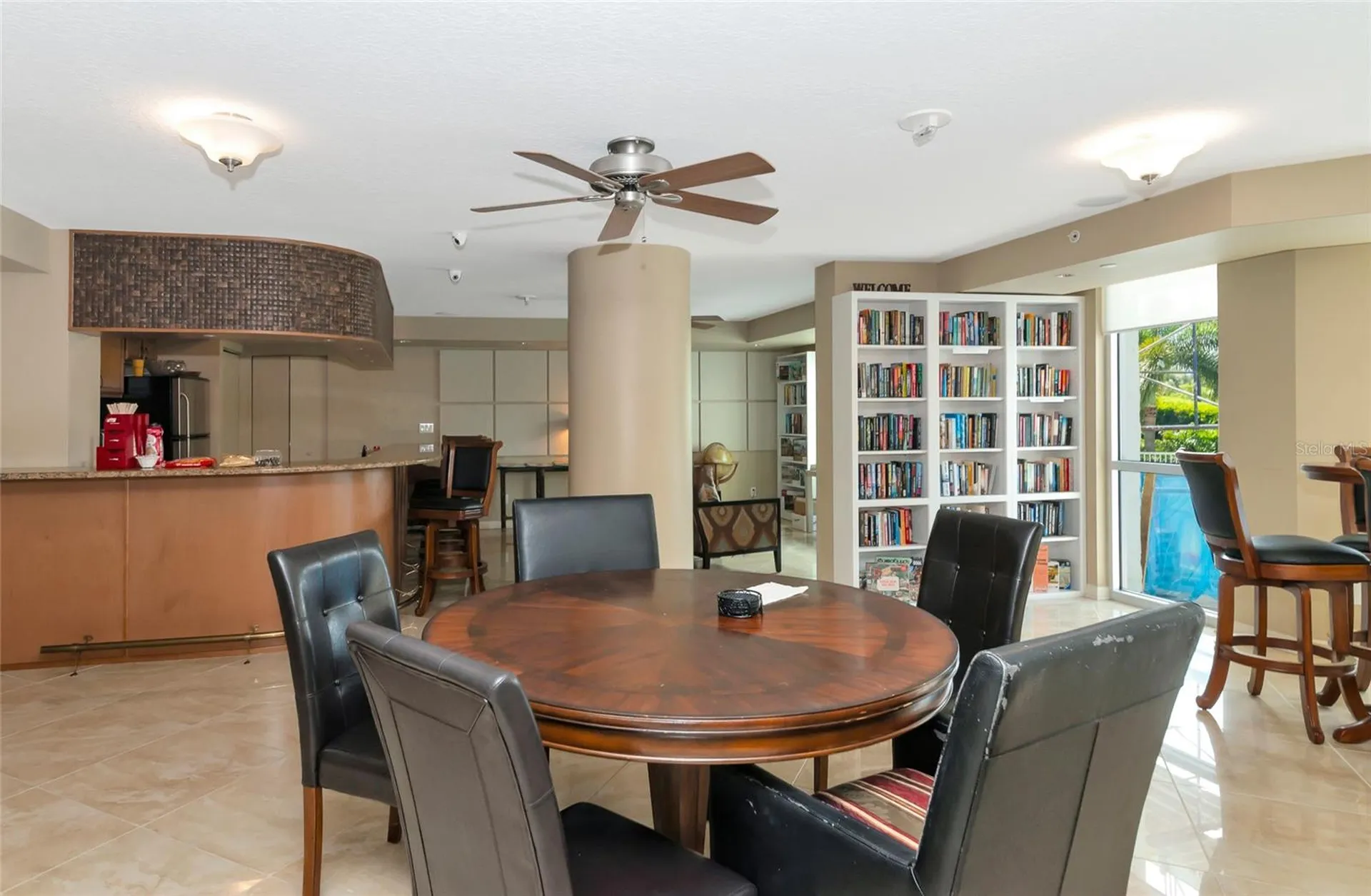 1111 N Gulfstream Ave #1a Avenue Sarasota FL 34236