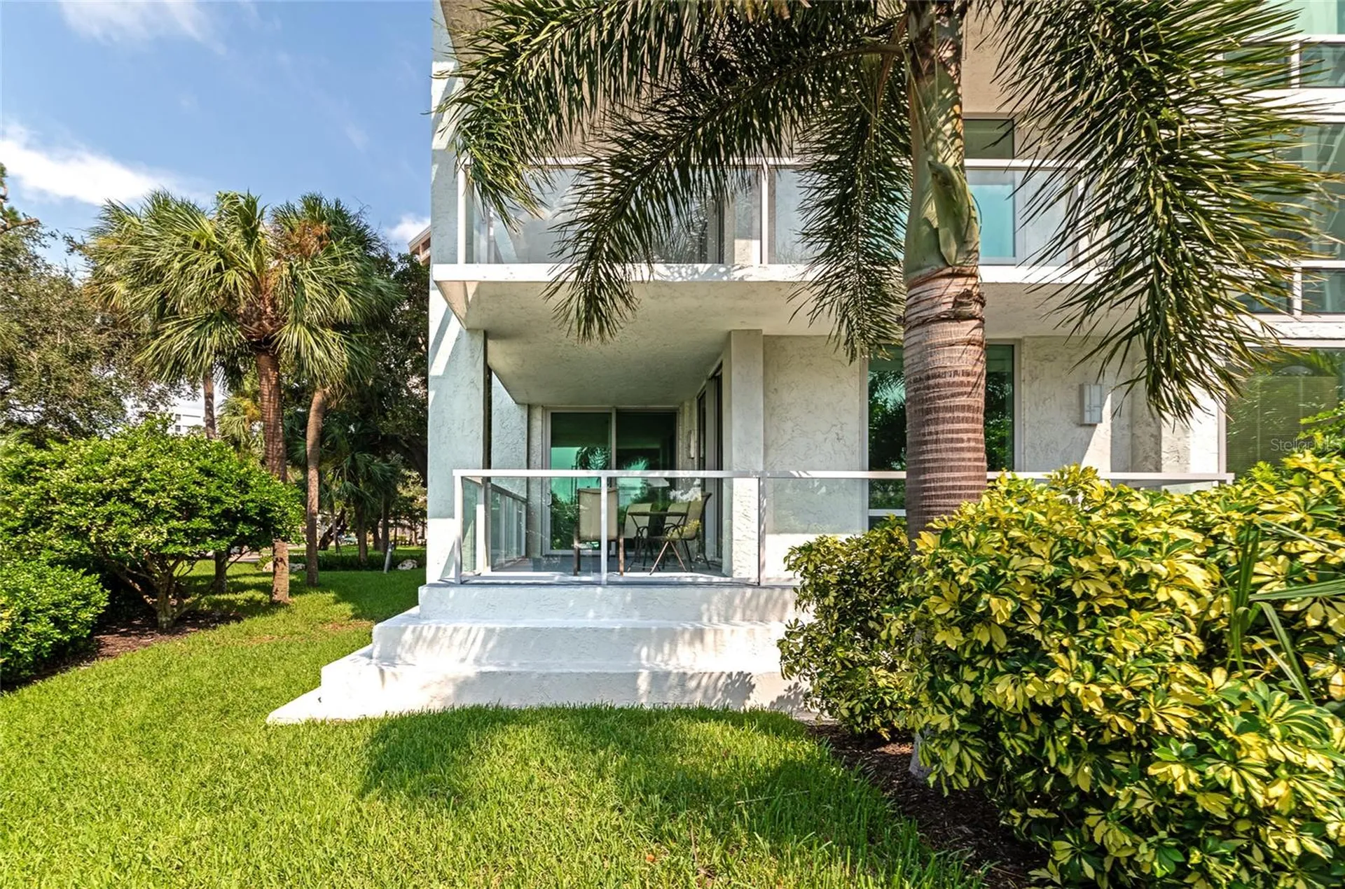 1111 N Gulfstream Ave #1a Avenue Sarasota FL 34236