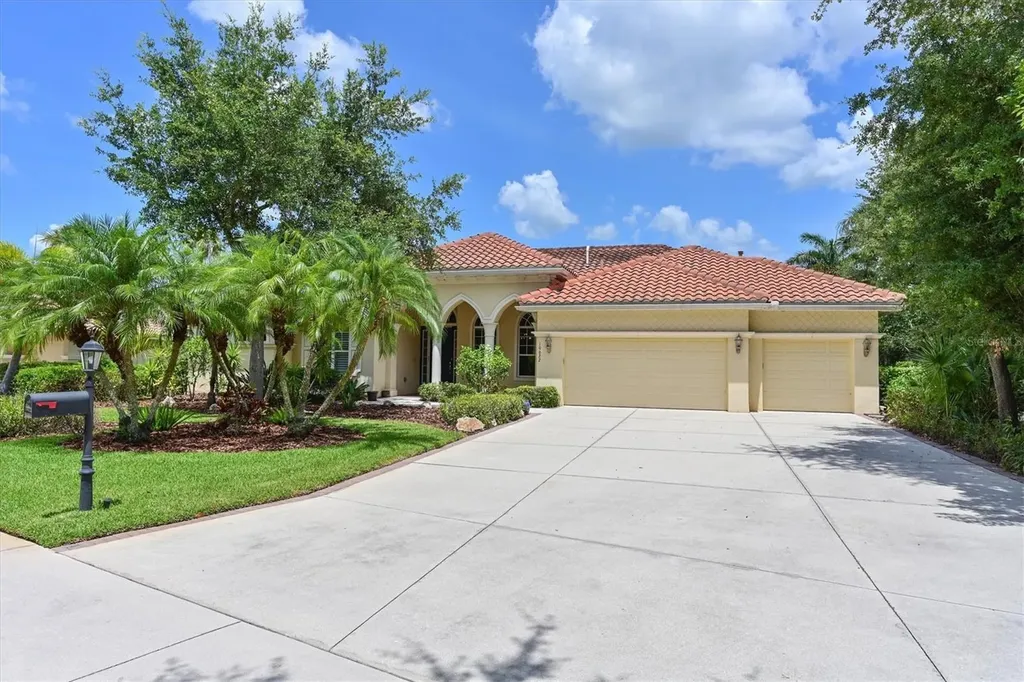 10622 Conch Shell Terrace Bradenton FL 34212